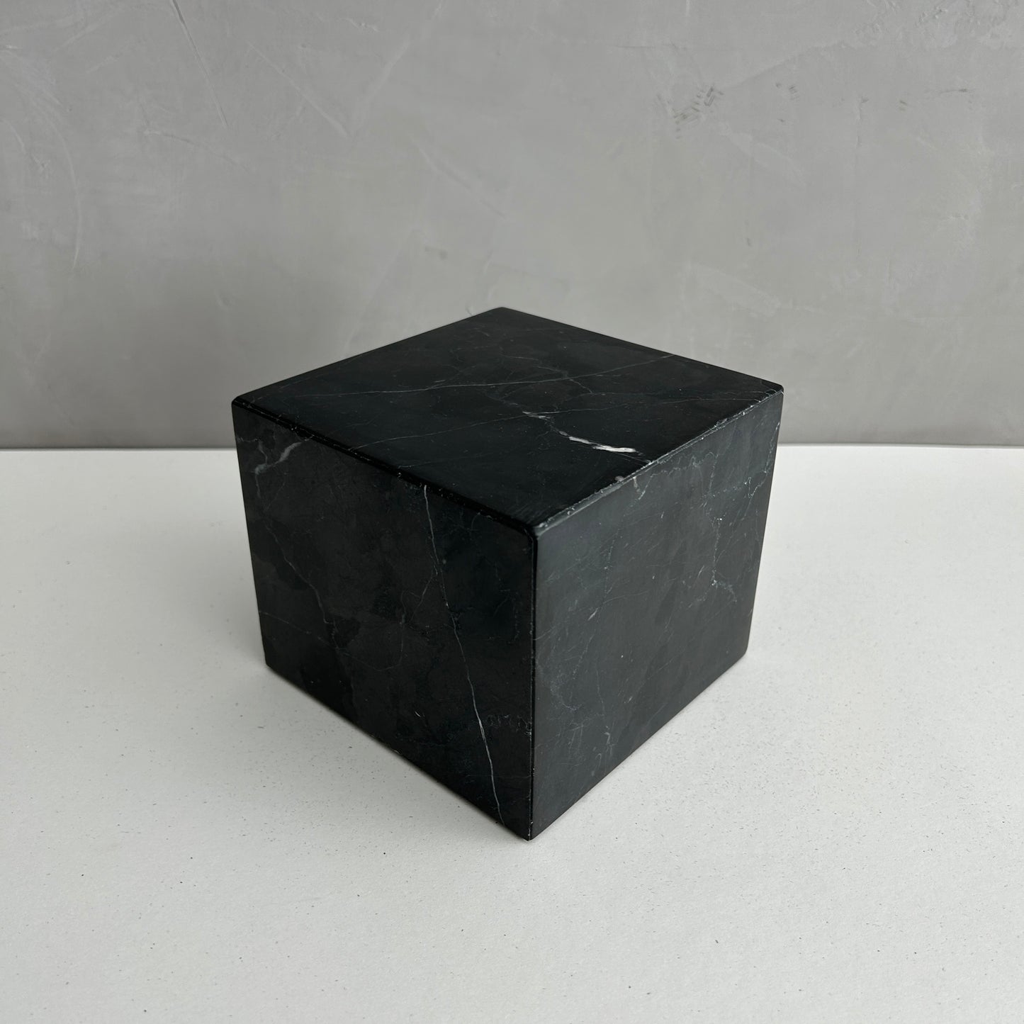 Gorgeous Handcrafted Mini Marble Cremation Urn, Small Memorial Urn for Ashes, Unique White Marble Keepsake Urn Loved Ones, Natural Stone Urn