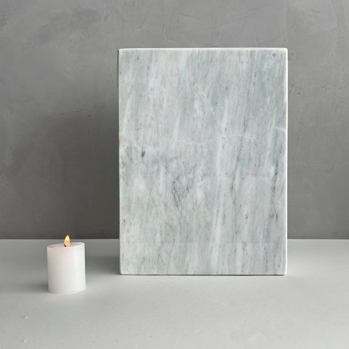 Natural White Marble Urn, Hand-Carved Memorial Individual Urn for Ashes, Funeral Urn, Unique White Stone Memorial Urn for Ashes, Handcrafted