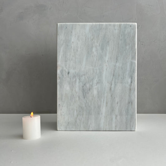 White Marble Urn - 200 cubic inches
