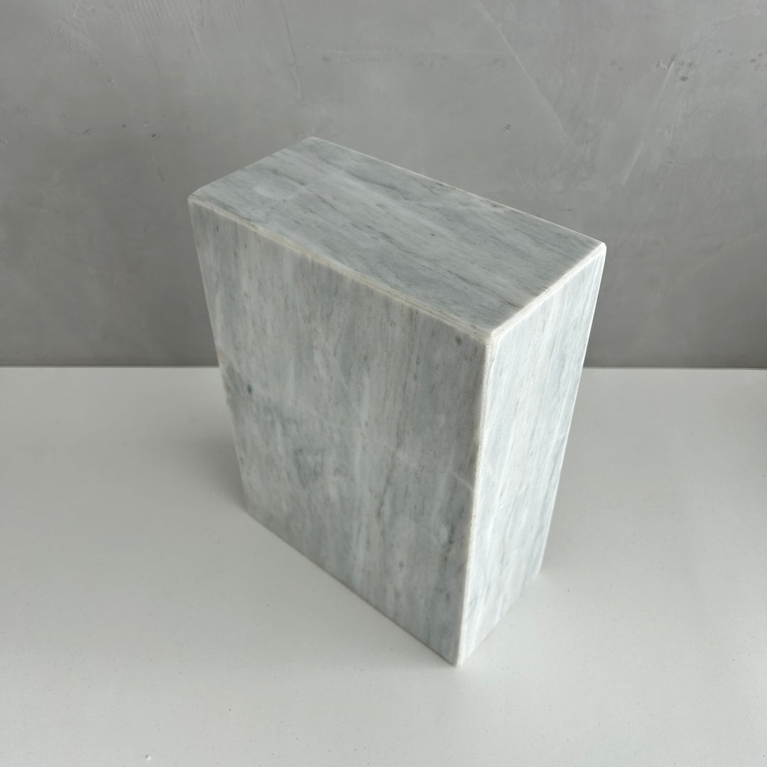 White Marble Urn - 200 cubic inches