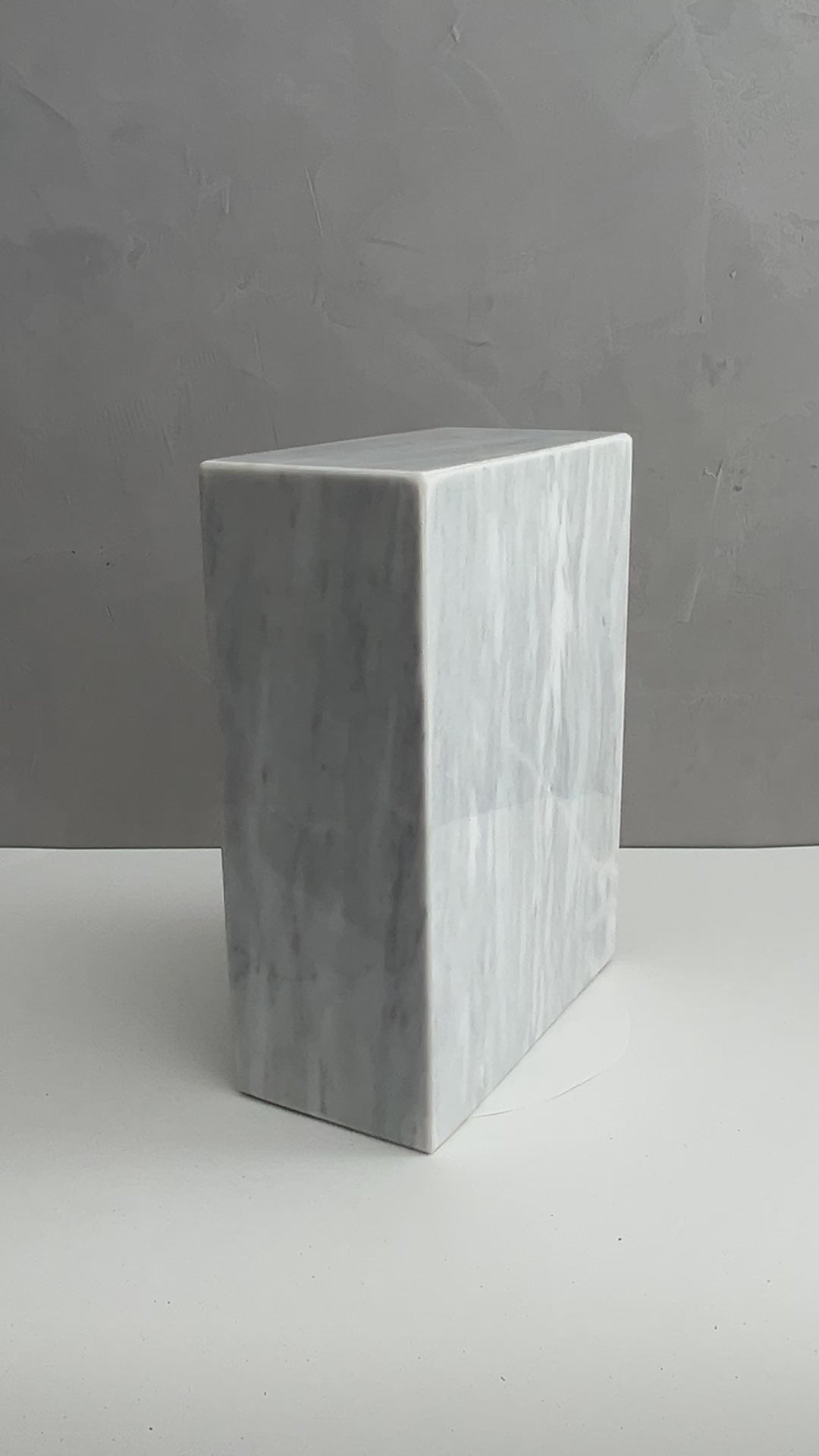 White Marble Urn - 200 cubic inches